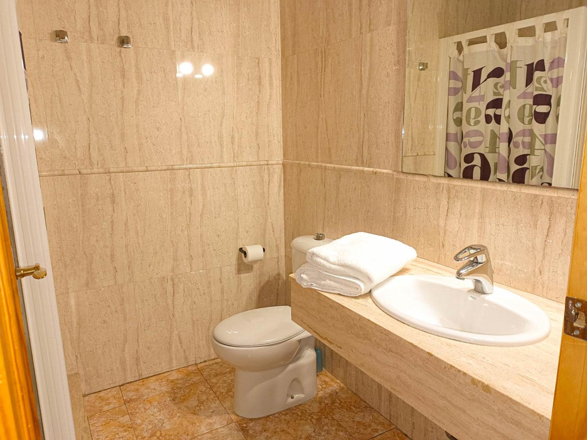 Hostal Gran Via Levante Torrevieja Luaran gambar